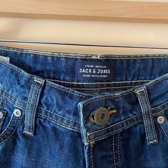 JACK & JONES Regular Denim Shorts - Picture 3 of 6